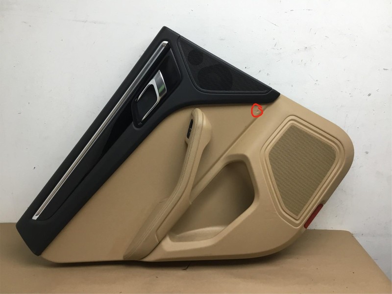 Porsche Macan Rear Left Driver Door Interior Panel W/Switch Handle 15-18 |:Y