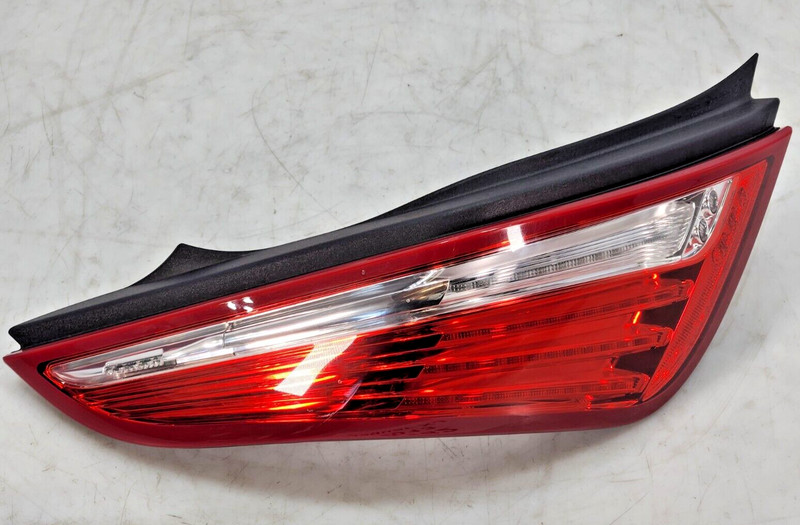 ✅ 2010-2015 OEM Jaguar XJ XJR Rear Left Driver Side Outer Tail Light Lamp