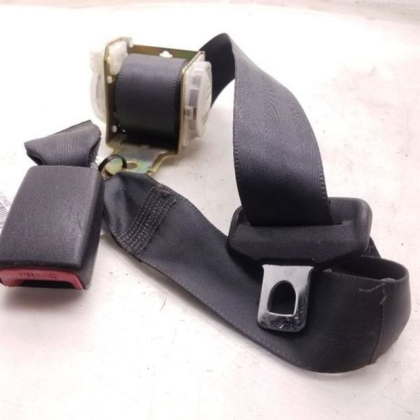 2002 LEXUS IS300 REAR CENTER MOUNTED SEAT BELT ASSEMBLY