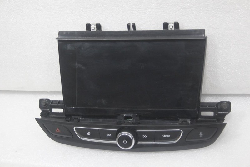 2018 2019 2020 BUICK REGAL RADIO DASH DISPLAY SCREEN WITH CONTROLS 39131949