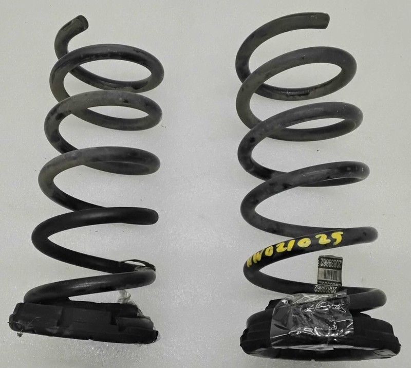 Air/Coil Spring Rear Fits 10-17 EQUINOX 74936