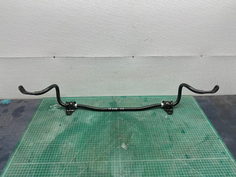 13-18 Volvo S60 V60 FWD FRONT SUSPENSION STABILIZER SWAY BAR ANTI ROLL OEM