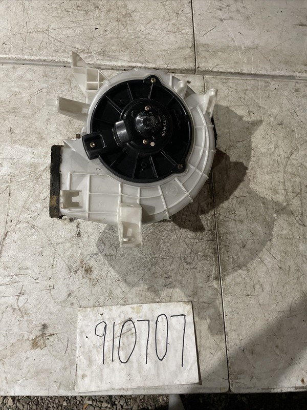 1998 - 2001Lexus ES300 HVAC Heater Blower Motor AC A/C Housing 194000-7173 OEM