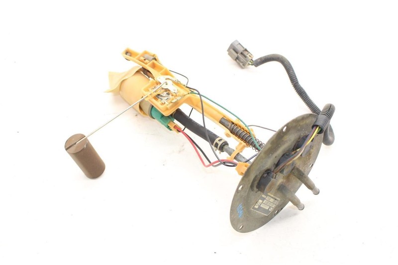 90-92 Nissan Pickup D21 Fuel Pump with Sending Unit 170403B010