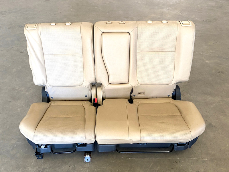 ⭐2014-2018 MITSUBISHI OUTLANDER REAR 2ND ROW SIDE SEAT COMPLETE SET OEM LOT2407