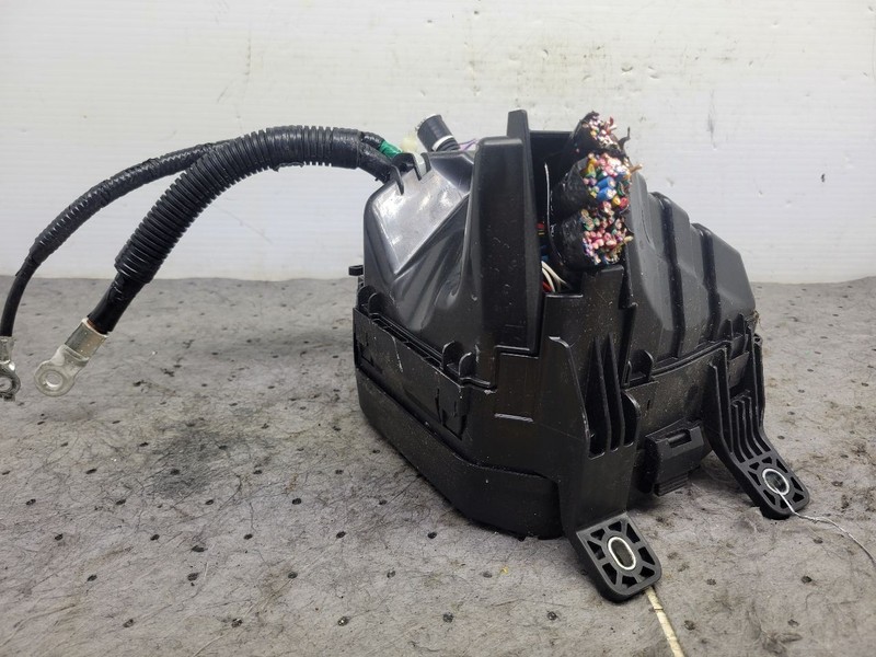 Fuse Junction Box Engine Fits 19-23 MAZDA 3 1723883