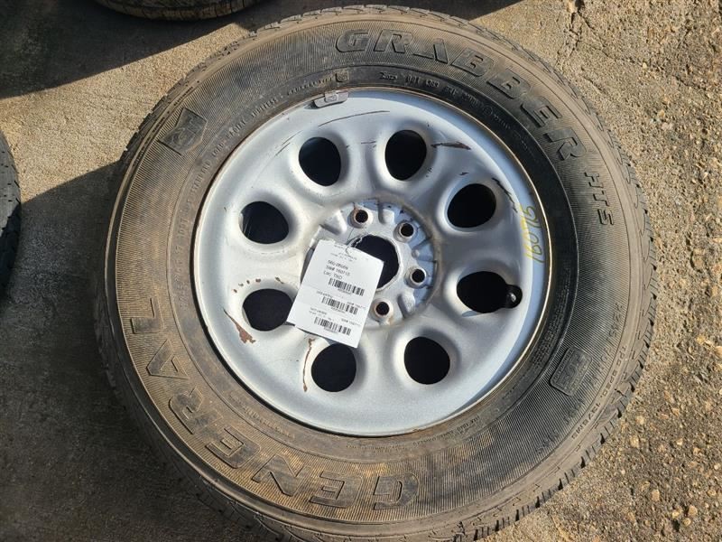 Wheel 17x7-1/2 Steel 8 Hole Painted Fits 05-13 SIERRA 1500 PICKUP 556581