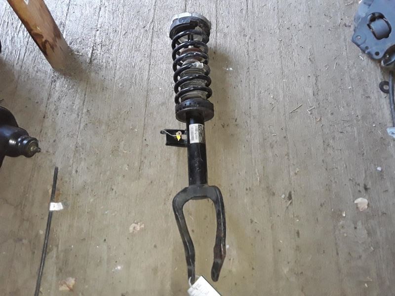RIGHT FRONT STRUT W/O DAMPING AWD FITS 11-16 BMW 535i 8438