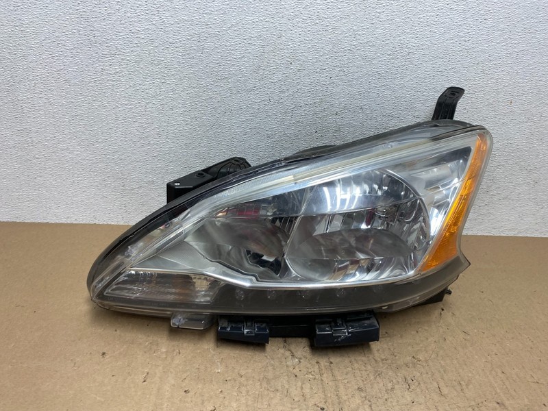 2013 - 2015 Nissan Sentra W/LED Halogen Left Driver LH Headlight AE6573 DW