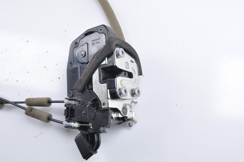 NISSAN MURANO Rear Right RH Door Lock Latch Actuator OEM 2009 - 2014 p*
