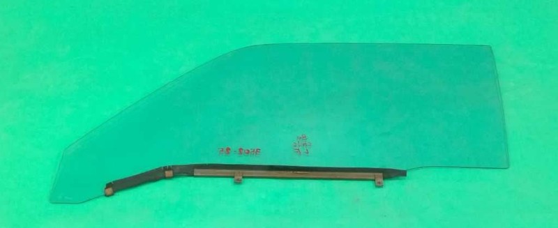 80 81 CIVIC HTBK DRIVER LEFT FRONT WINDOW DOOR GLASS OEM 3502-25