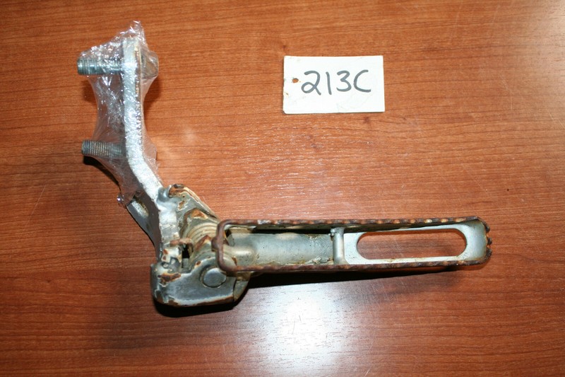 1986 Honda ATC 200X Foot Step Peg LeftOEM 86D