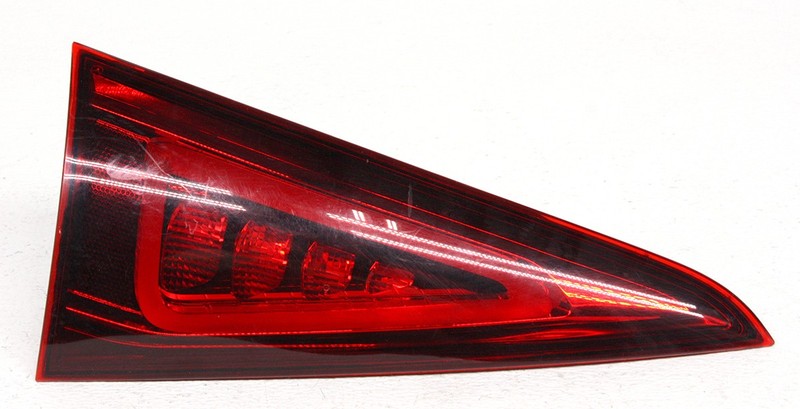 OEM Mercedes-Benz GLE-Class Left Driver Side LED Tail Lamp Lens Crack