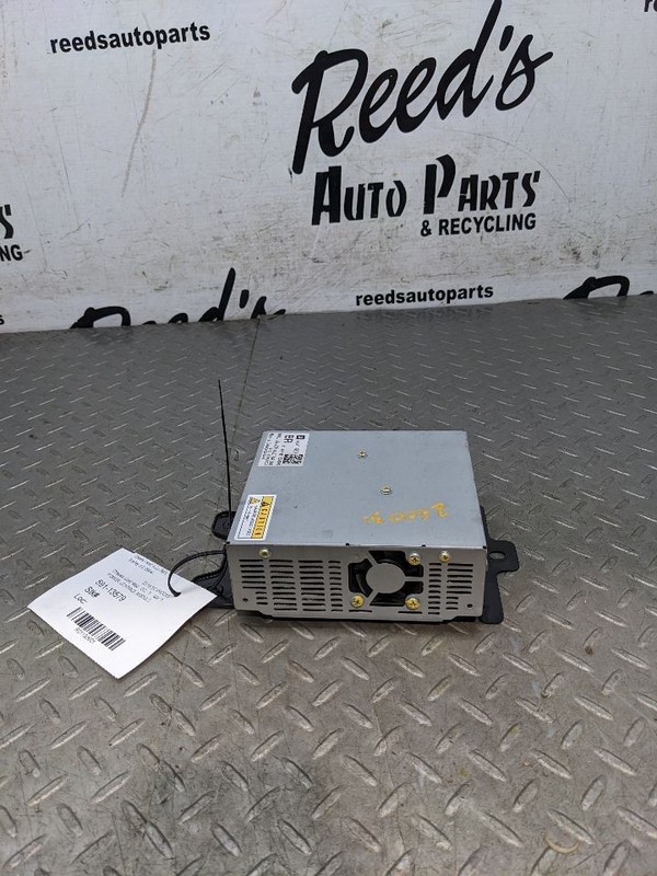 Chassis ECM Power Supply Behind Rear Seat Fits 19-25 SIERRA 1500 PICKUP 1193601