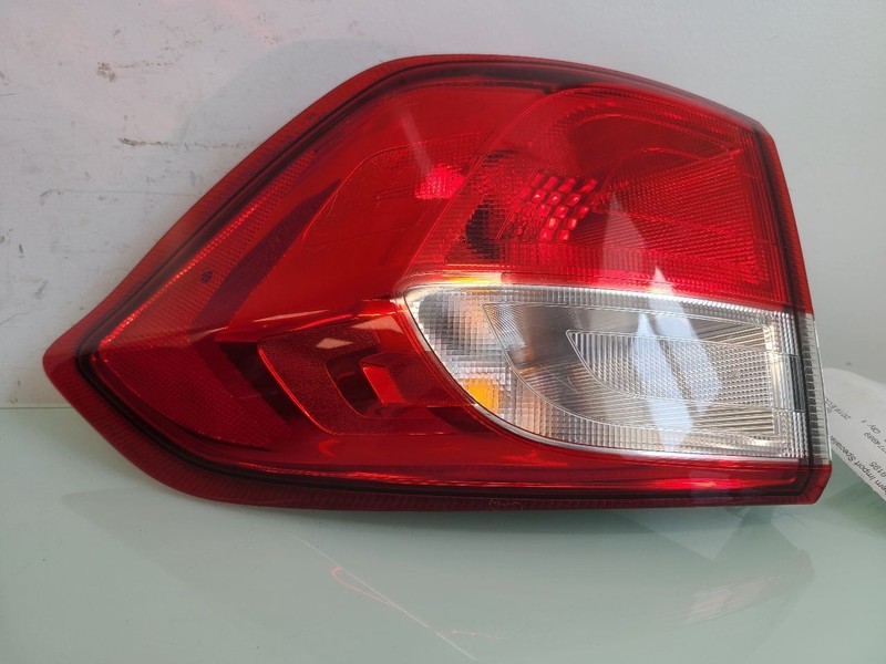 Driver Tail Light S Model Bright Red Lens Outer Fits 18-22 ECOSPORT 579375
