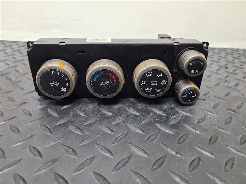 2004 Nissan Armada A/C Temperature Climate Control W/O Dual Zone OEM 27500-7S010