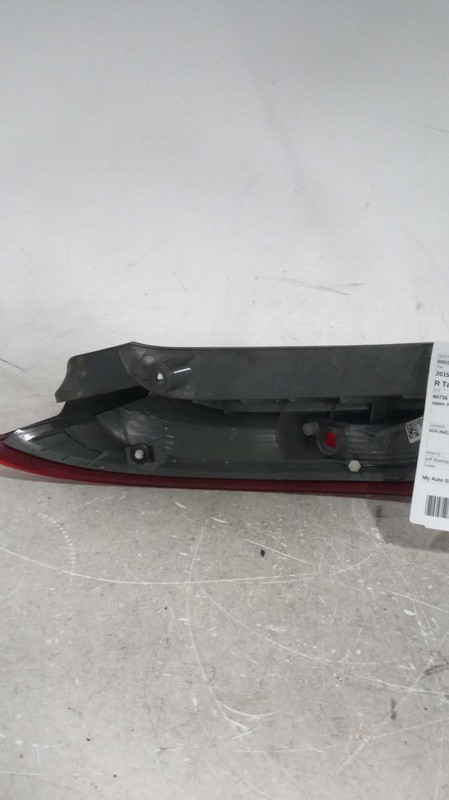 2015-2016 Honda CR-V Right Upper Tail Light Assembly, Black, Used, 143k Miles