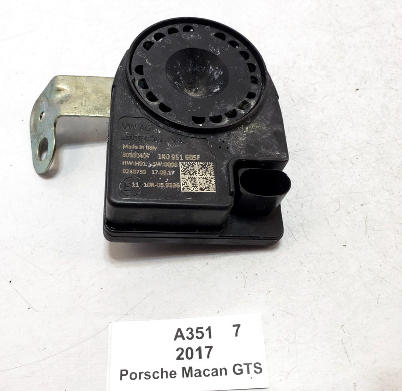 ✅ 2015-2018 OEM Porsche Macan GTS 95B Anti Theft Alarm Siren Horn Signal 34k *