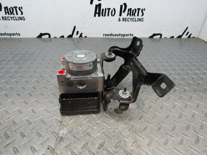 2013 Ford Fusion Anti-Lock Brake Part Assembly ABS Pump OEM DG9C-2C405-AH