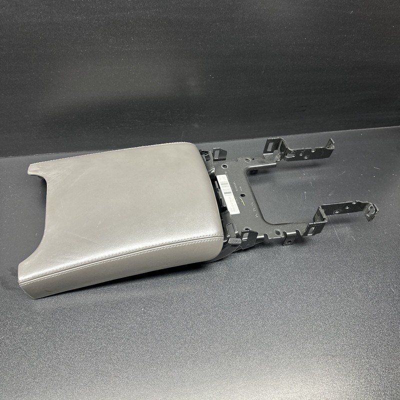 2010-2015 Jaguar XJ XJL Front Center Console Armrest Lid Trim OEM Gray Oyster
