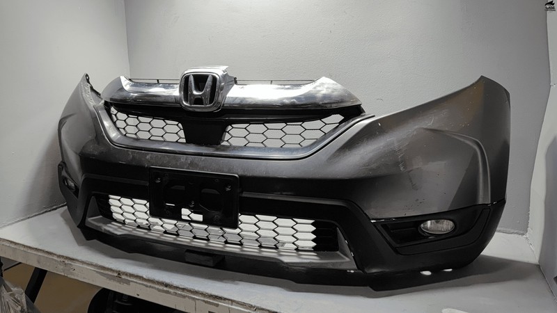 2017-2019 Honda CR-V Front Bumper Cover w/Grille & Fogs Lamp DAMAGED OEM