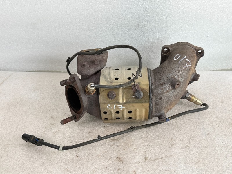 2013 GENESIS COUPE 2.0T EXHAUST MANIFOLD OEM 53K MILES