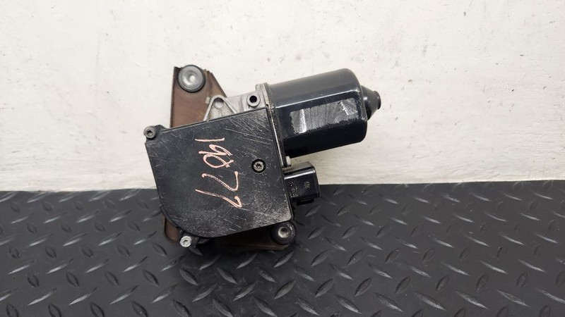 94-05 GMC Safari Van Windshield Wiper Motor OEM 15746784
