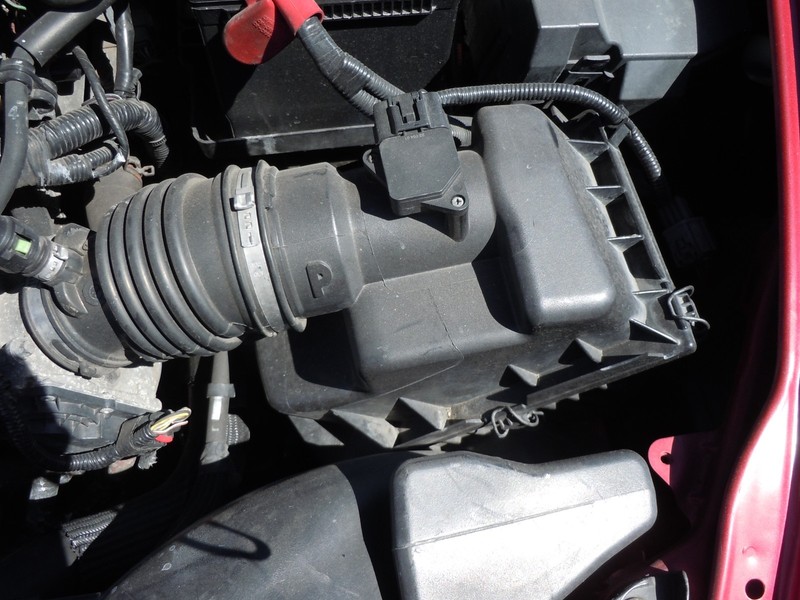 2009-2013 Mazda 6 2.5L Air Cleaner Housing Box OEM