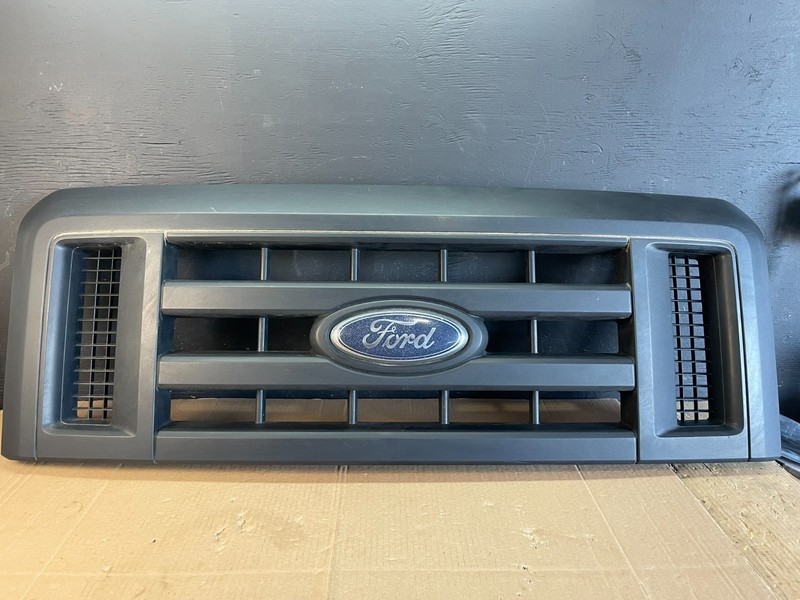 2008 to 2014 Ford Econoline E150 E250 Front Upper Chrome Grill Grille AC2210 DG