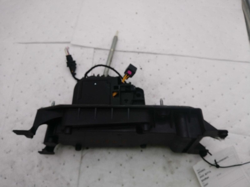 2022 Volkswagen Jetta Automatic Transmission Shift Lever Assembly OEM Black