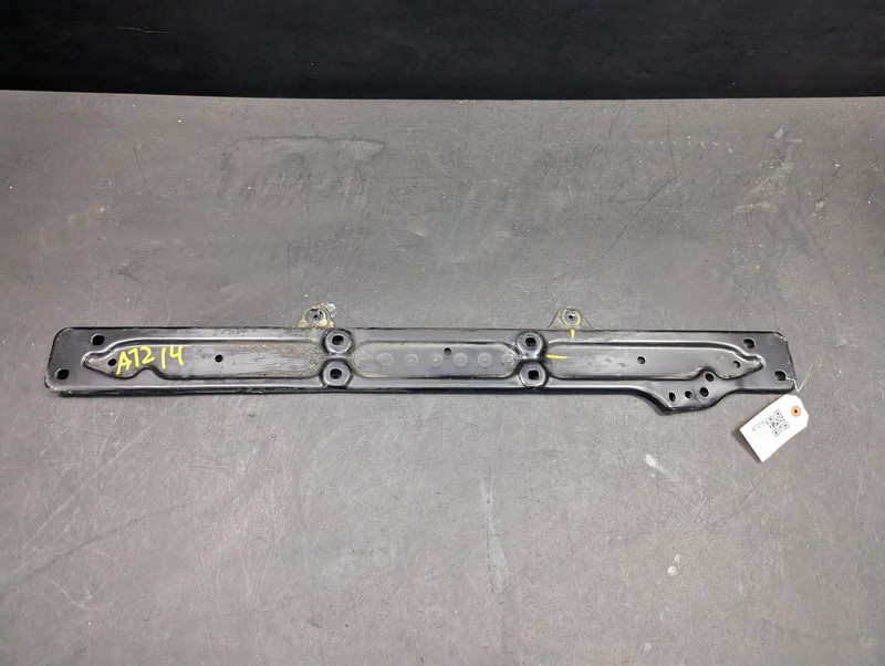 Floor Pan Center Brace Bracket 2021 Audi A6 4K0803145 2019 2020 2022 2023