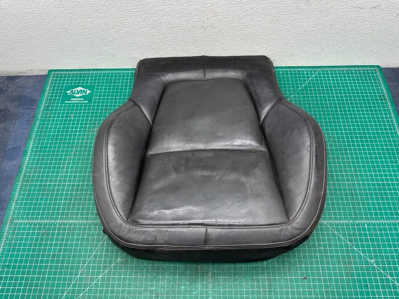12-15 JAGUAR XF XFR FRONT RIGHT SIDE SEAT BOTTOM LOWER CUSHION Black OEM
