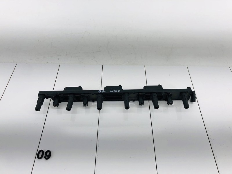 01-04 JEEP WRANGLER 4.0L L6 GAS ENGINE MOTOR FUEL INJECTOR RAIL RAMP TUBE OEM