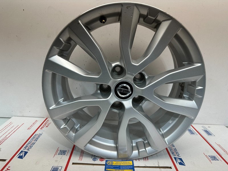17-20 Nissan Rogue T32 FACTORY 17" INCH 10-SPOKE ALLOY WHEEL RIM 17 x 7 OEM