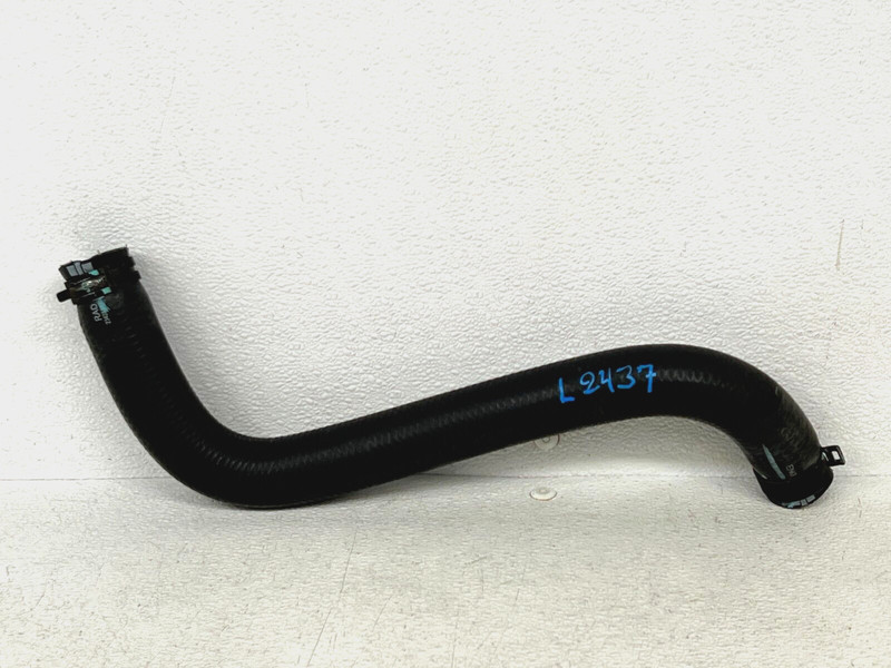 ⭐2015-2020 CADILLAC ESCALADE RADIATOR COOLANT HOSE PIPE LINE ASSY OEM LOT2437