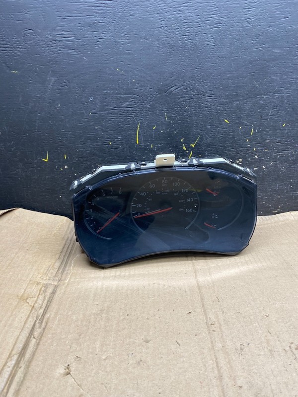 2011 to 2017 Nissan Quest Speedometer Cluster Gauge OEM X2070 DG