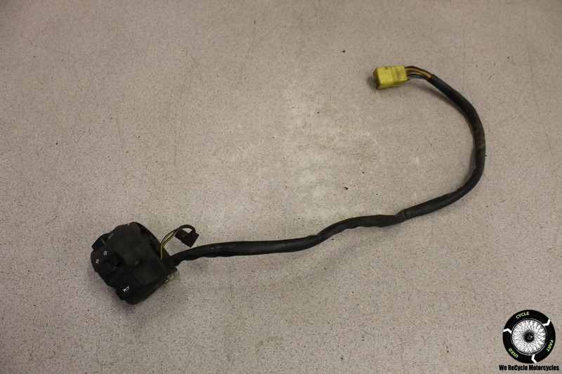 2001 Suzuki GS500 LEFT CLIP ON HANDLE HORN SIGNALS SWITCH SWITCHES GS 500 01
