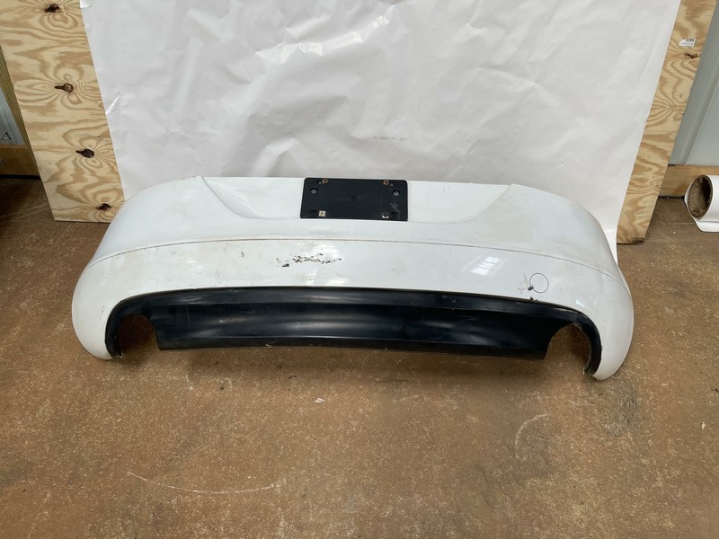08-15 AUDI TT MK2 REAR BUMPER COVER ASSEMBLY OEM DAMAGED