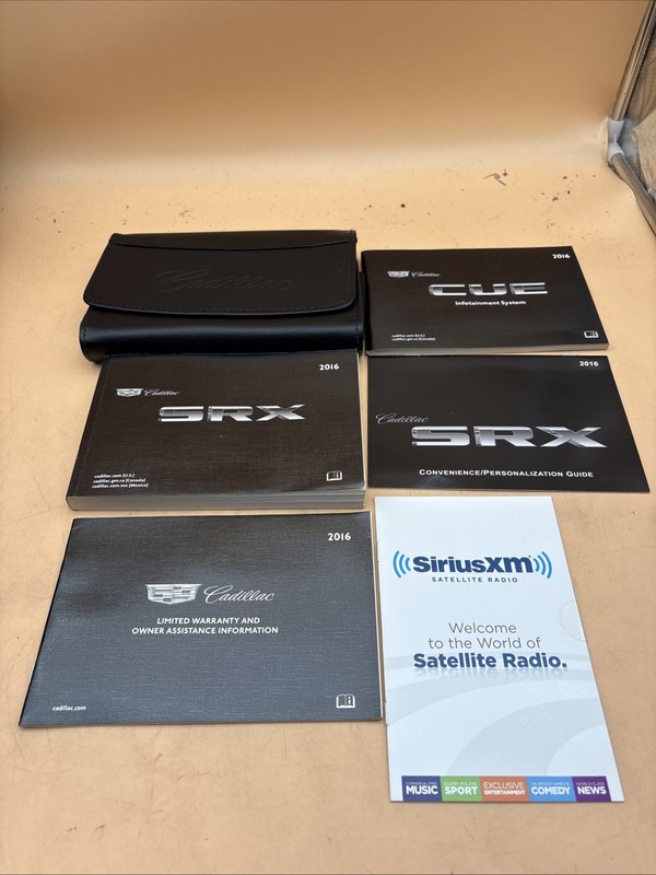 2016 Cadillac SRX Owners manual Warranty Infotainment With Case Included