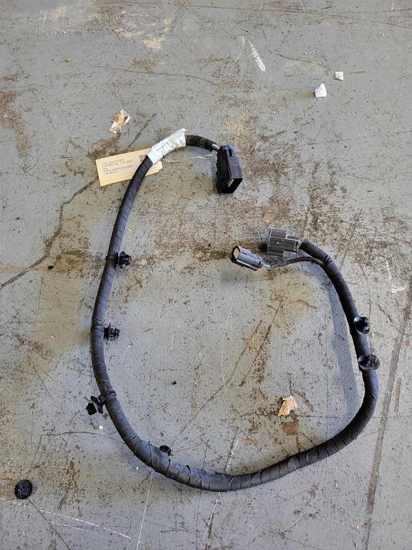 Used Oem Ford Transfer Case Wiring Harness for 2020-2021 Escape 1.5L AWD