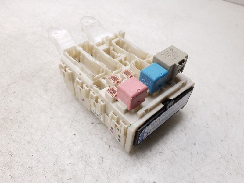 2008 SCION XB 2.4L FWD AT CABIN INTERIOR FUSE BOX
