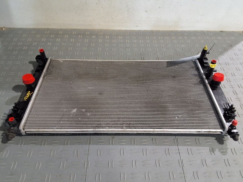 2016-2019 Toyota Prius Radiator Gasoline VIN FU 7th and 8th Digit