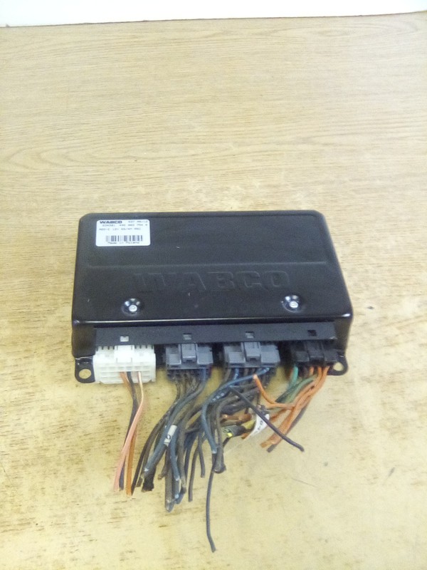 Wabco/Freightliner Cascadia 446 003 7540 ABS Control Module