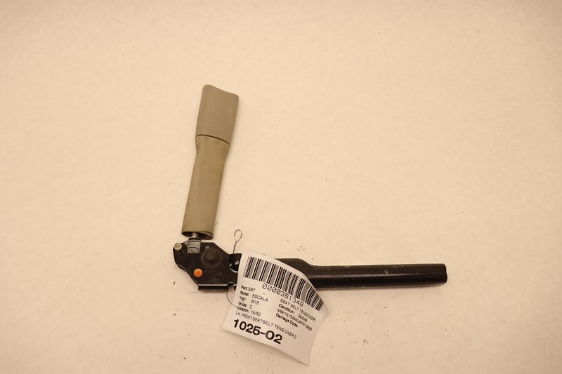 2015-2017 CADILLAC ESCALADE FRONT LEFT DRIVER SIDE SEAT BELT TENSIONER OEM
