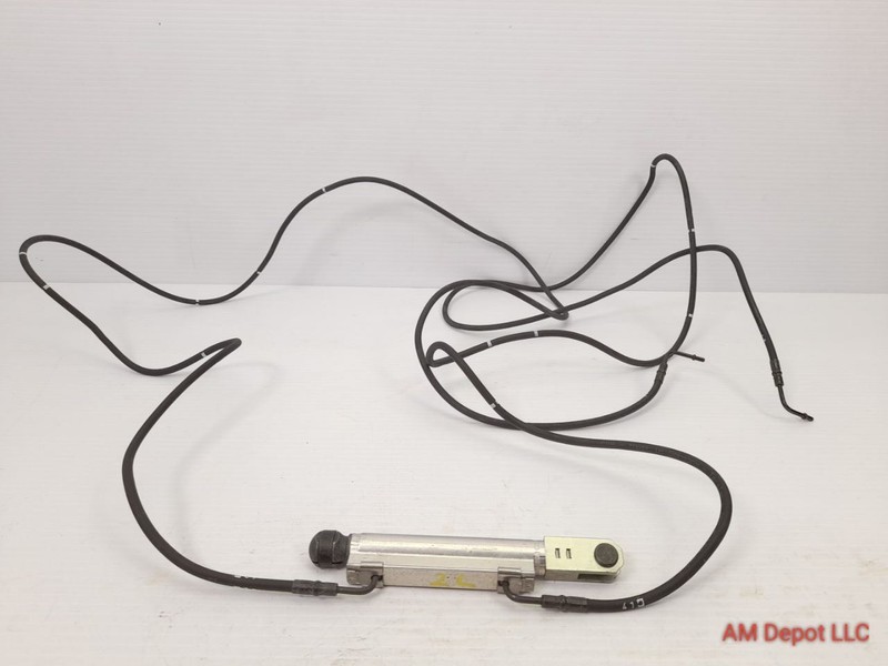 2008 BMW 335i 328i E93 Convertible Left Hydraulic Cylinder Coupling Lock 7181109