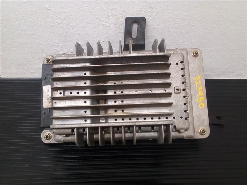 05-08 Audi A4 Bose Radio Amplifier Assembly OEM 8E5-035-223-C