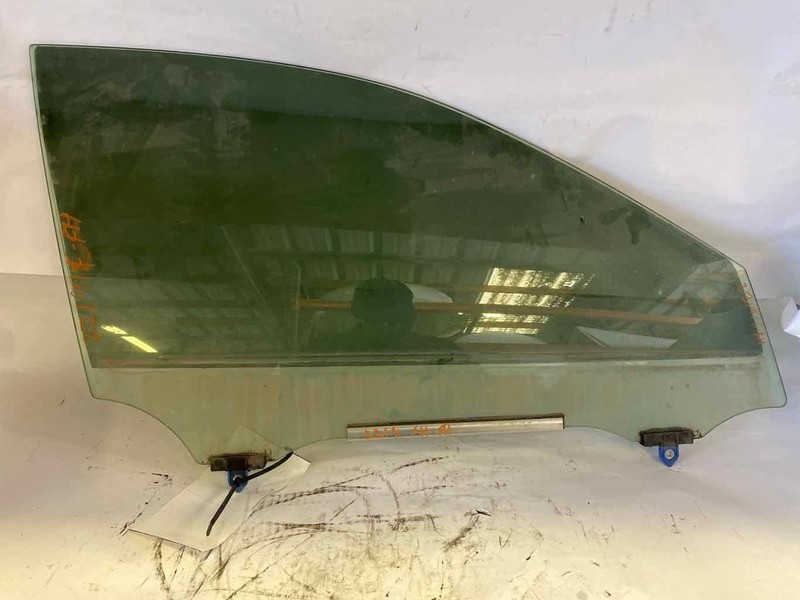 Front Door Glass/window LEXUS IS300 Right 16 17 18 19