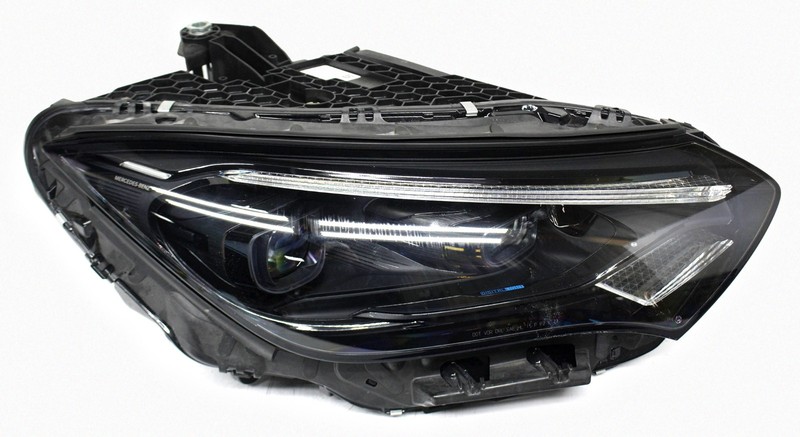 OEM Right Passenger Digital LED Headlamp For Mercedes-Benz EQE Sedan