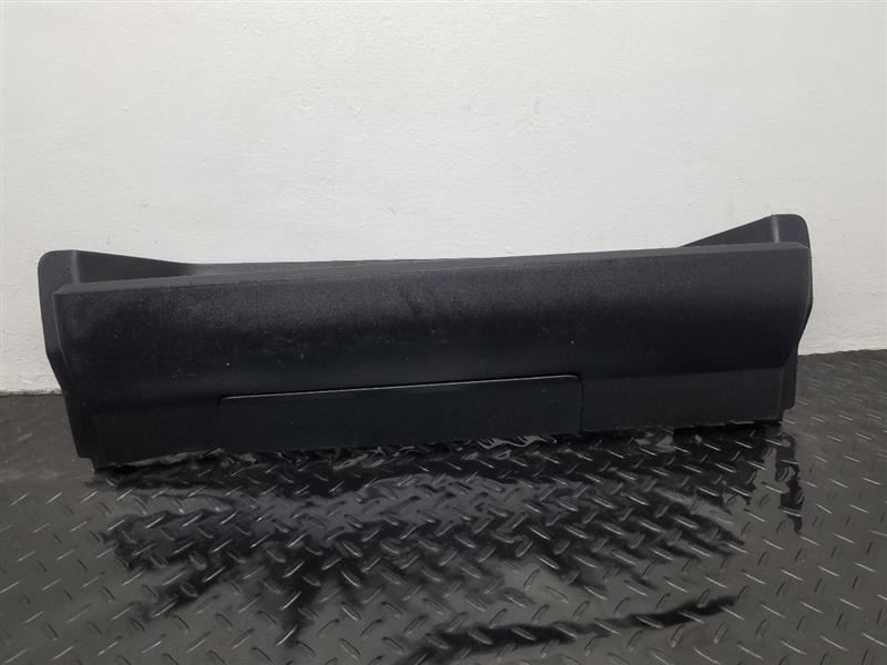 08-15 Nissan Armada Rear Bumper Center Step Pad OEM 85071-ZQ00A