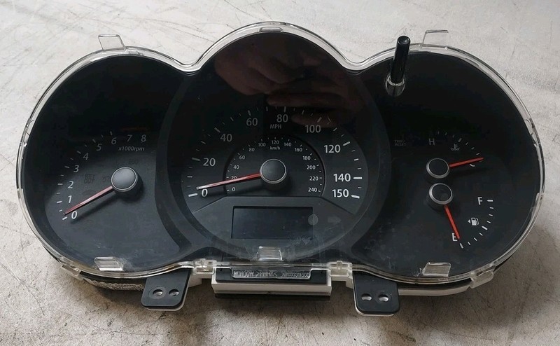 2011 KIA Sorento 2.4L AWD Speedometer Instrument Cluster 173,312 Miles OEM